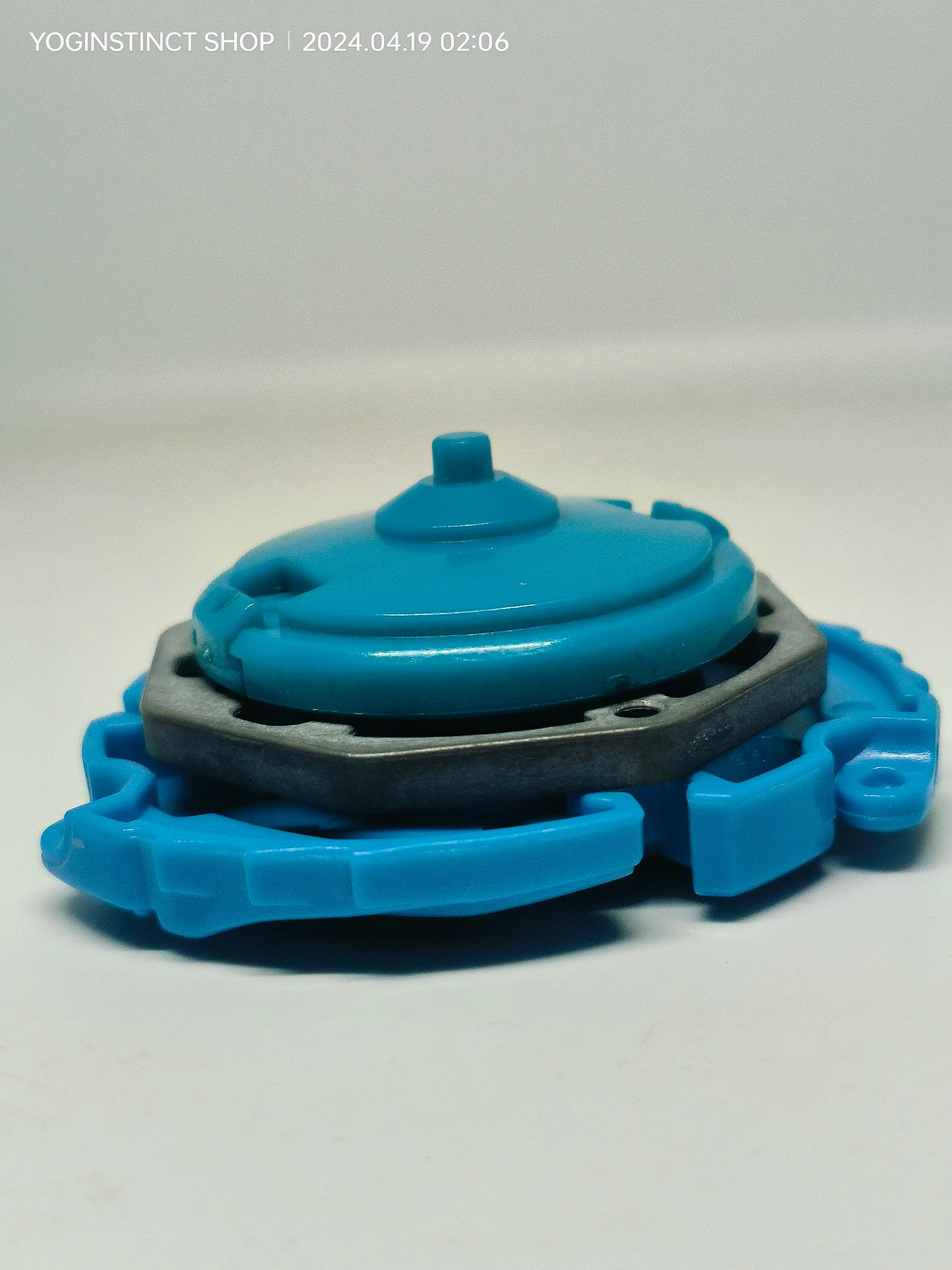 A-40 Seaborg 2 (B) - Takaratomy Beyblade: Shoot