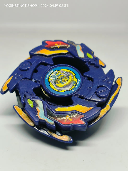 A-78 Strata Dragoon  / Gaia Dragoon V (D) - Takaratomy Beyblade: Shoot