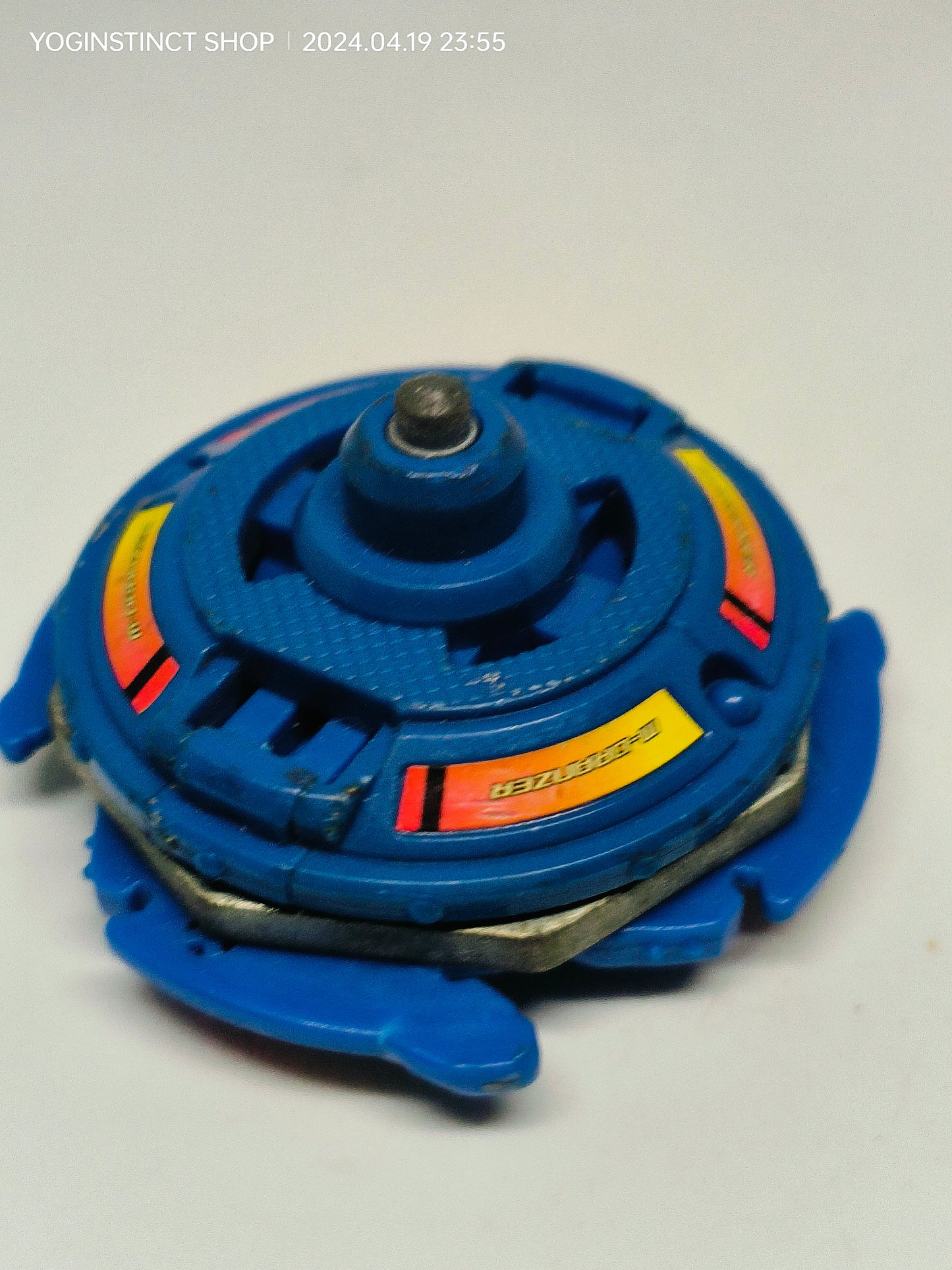 A-32  MASTER DRANZER (D) - Takaratomy Beyblade: Shoot