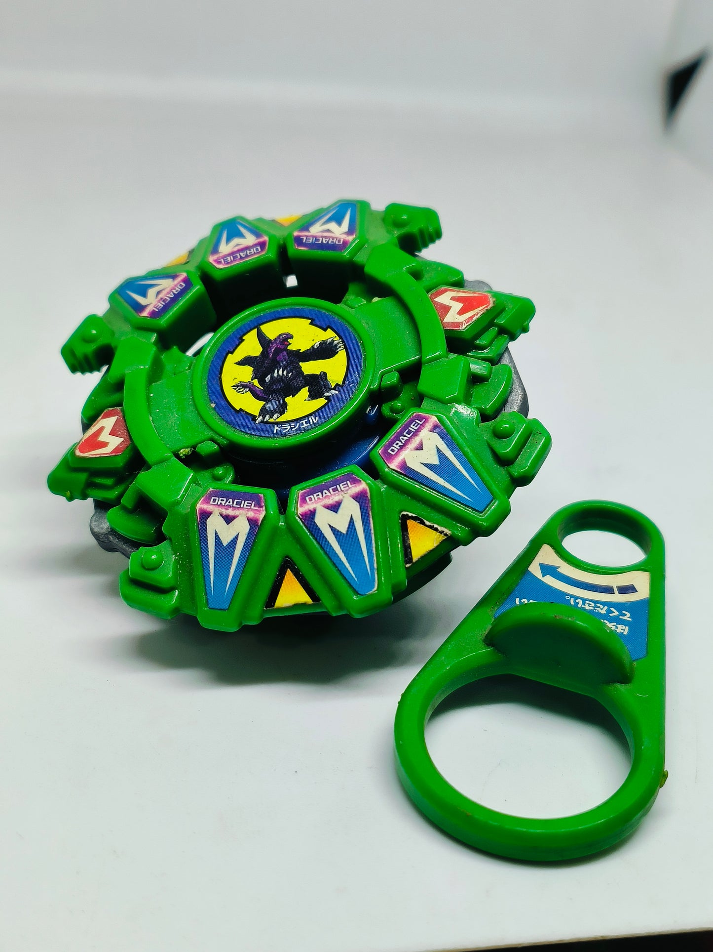 A-104  Draciel G (D) - Takaratomy Beyblade: G-revolution