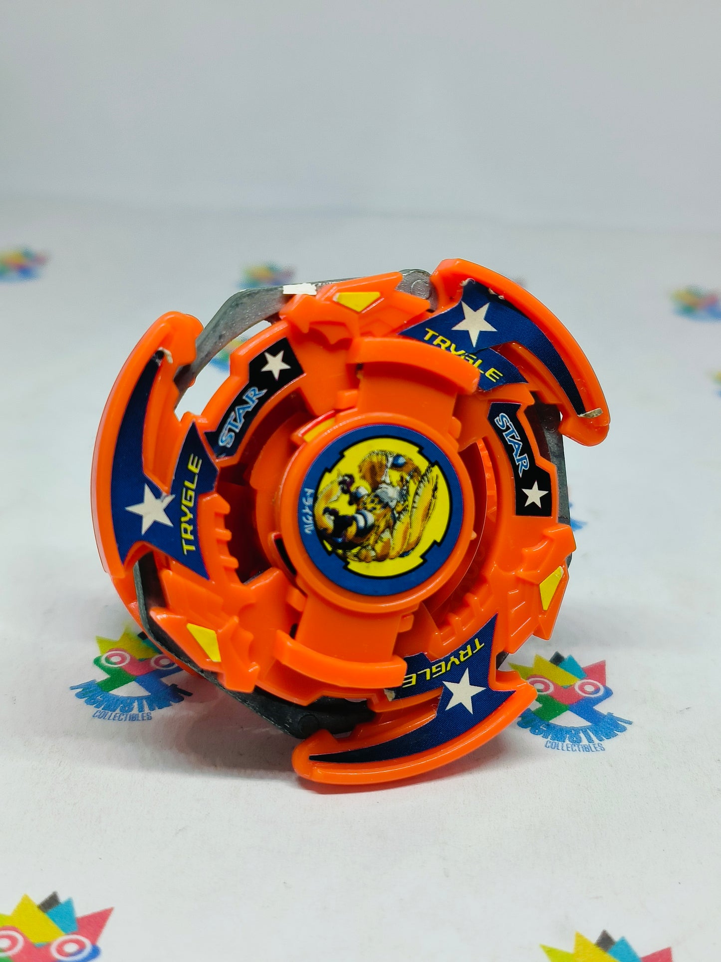 A-17 Trygle (C) - Takaratomy Beyblade: V-Force