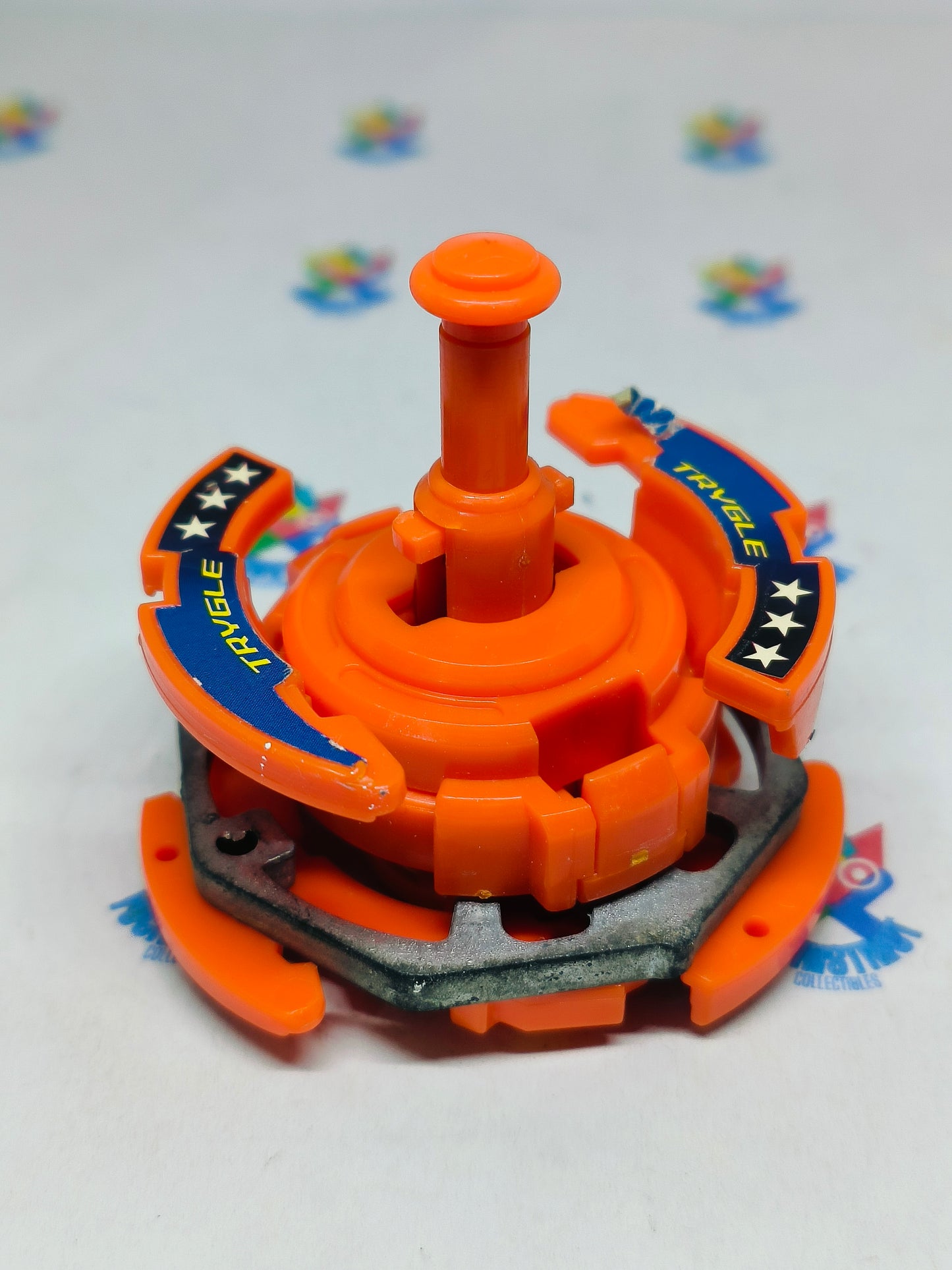 A-17 Trygle (C) - Takaratomy Beyblade: V-Force