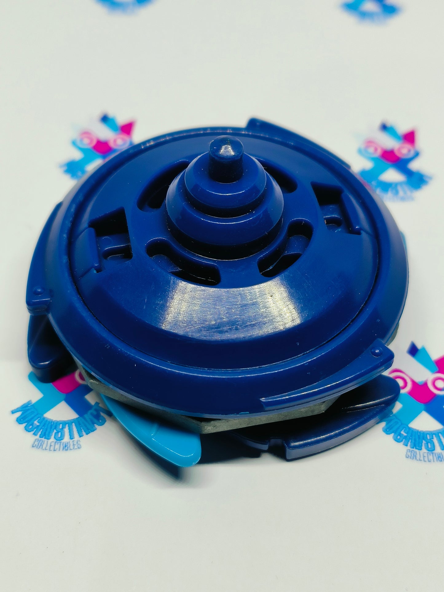 Dark Dragoon (B) - Takaratomy Beyblade Shoot