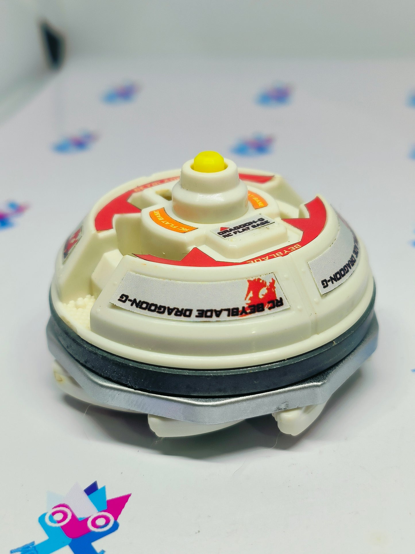 DRAGOON G (RC VERSION) - Takaratomy Beyblade: V-FORCE