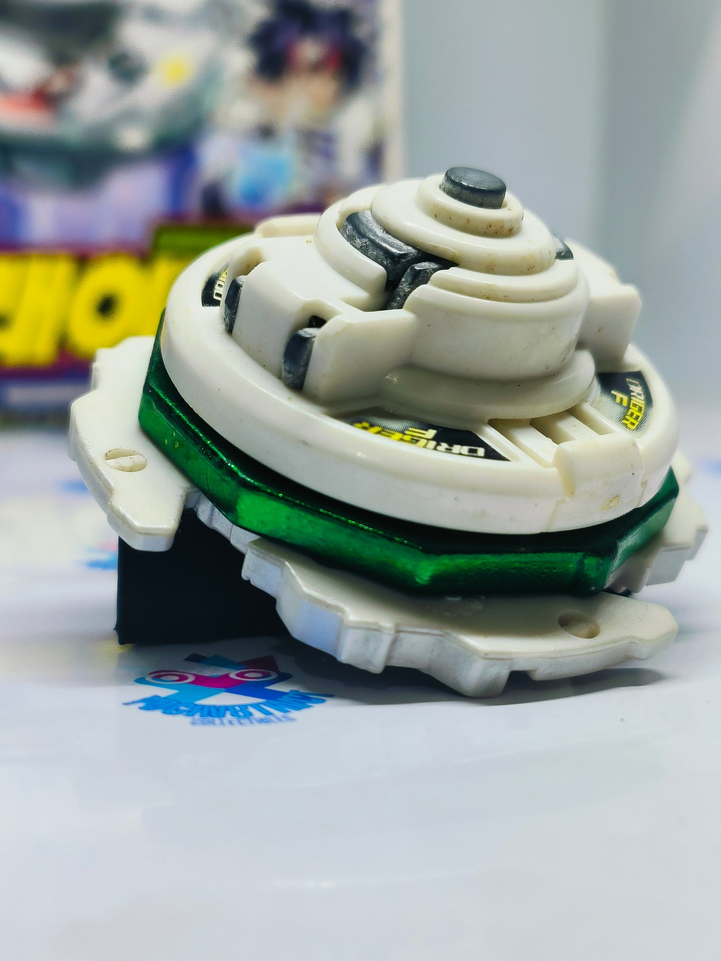 Driger F - White claw version - exclusive limited COROCORO SPECIAL