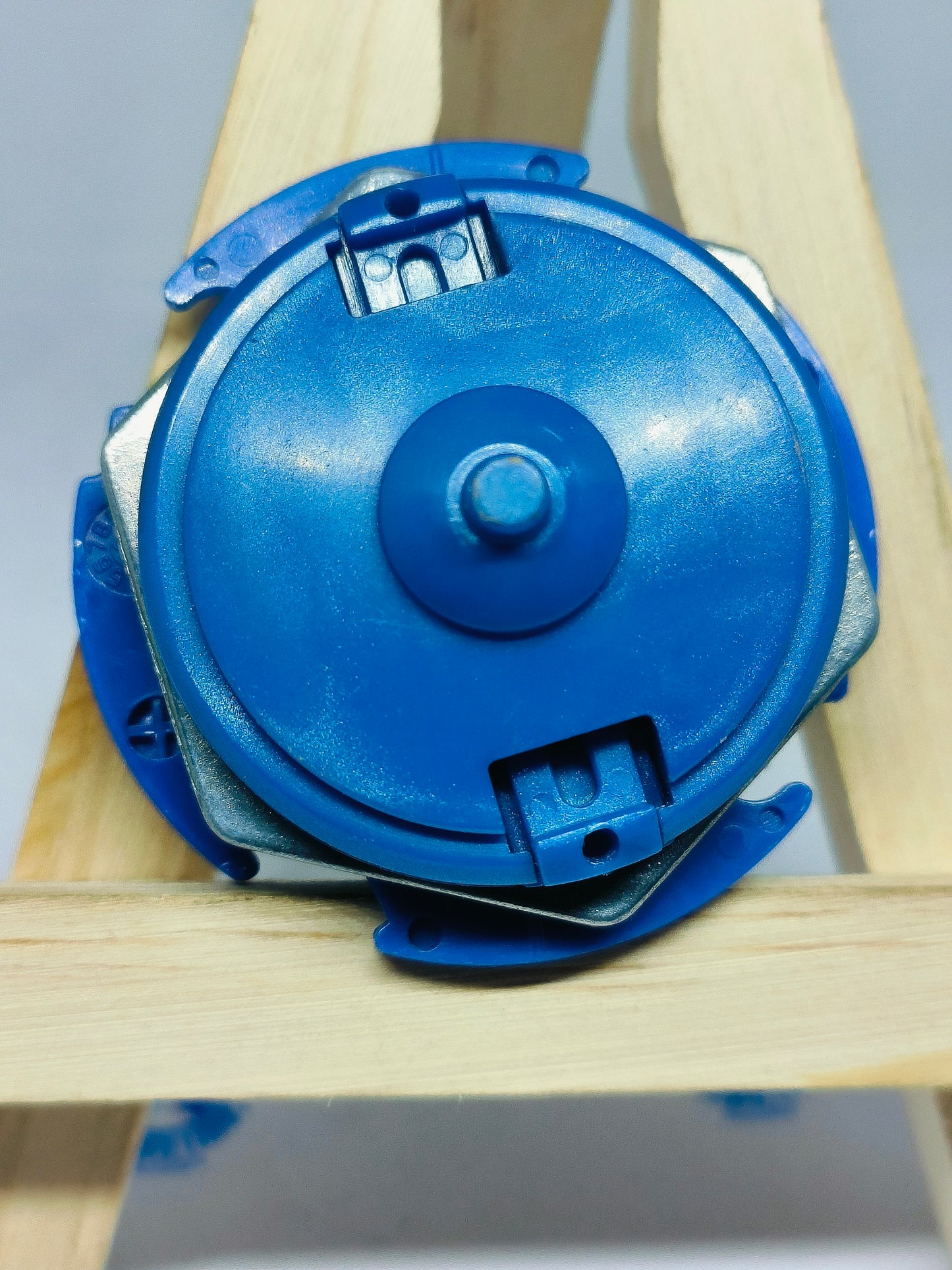 Galeon - Exclusive blue edition - takaratomy beyblades plastic Generation